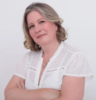 Dr Liz Brannigan